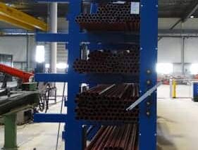 Single sided cantilever rack